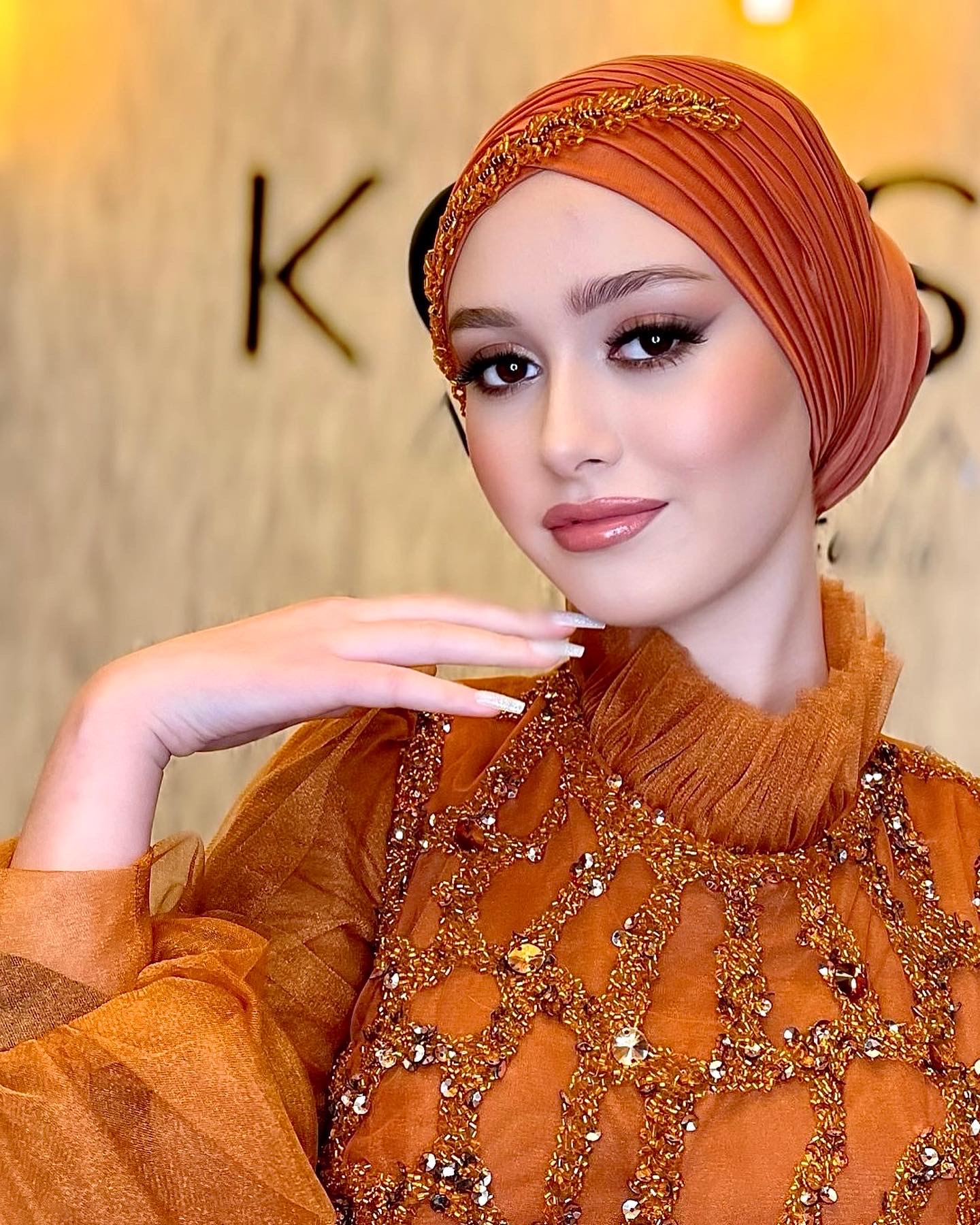 KEVSER AKAGAC MAKEUP STUDİO