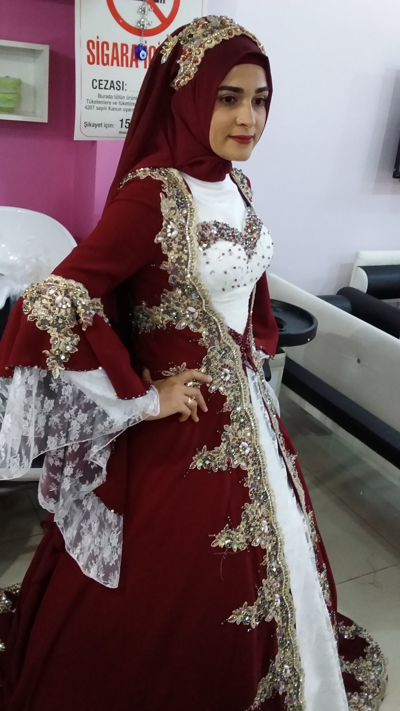 Meltem Bayan Kuaförü Ve Güzellik Merkezi kır düğünü mekanı — Merkez